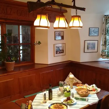 Altstadt- Und Businesshotel Pfaubraeu - Brauereigasthof - Fruehstuecksbuffet - Kostenfreie Radgarage - Hunde Willkommen 3*